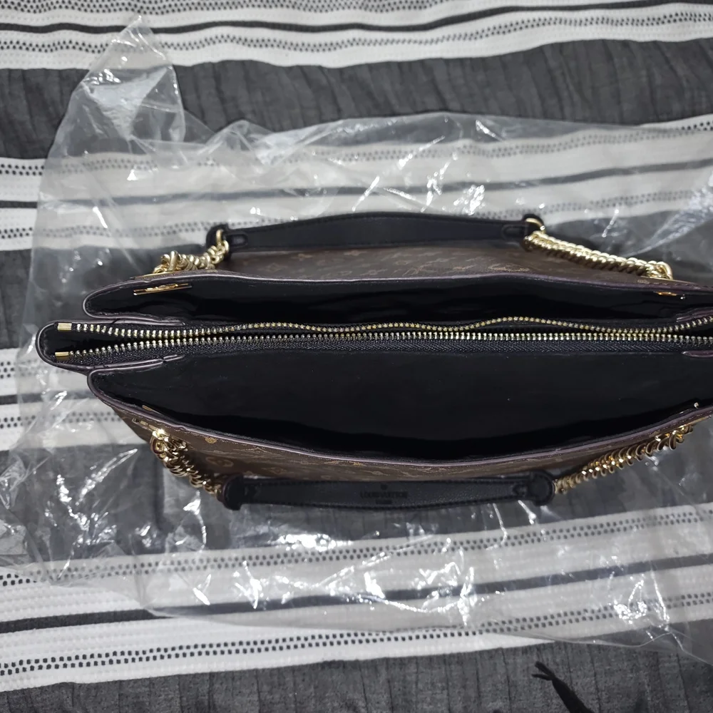 Louis Vuitton Brown Monogram Canvas Shoulder Bag with Chain - Picture 4 of 14